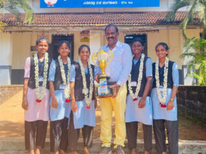 ನೆಟ್ ಬಾಲ್ ಸ್ಪರ್ಧೆ : ಎಡಪದವು ಸ್ವಾಮಿ ವಿವೇಕಾನಂದ ಪದವಿಪೂರ್ವ ಕಾಲೇಜಿನ ಬಾಲಕಿಯರ ತಂಡ ಪ್ರಥಮ