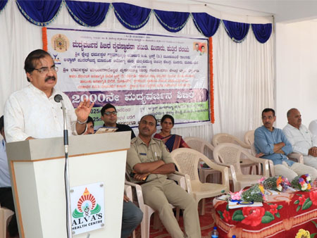 ಪಾನಮುಕ್ತ ಮಾಡುತ್ತೇವೆ ಎಂಬುದು ಸ್ಲೋಗನ್ಗಳಿಗೆ ಮಾತ್ರ ಸೀಮಿತವಾಗಬಾರದು – ಡಾ. ಮೋಹನ್ ಆಳ್ವ