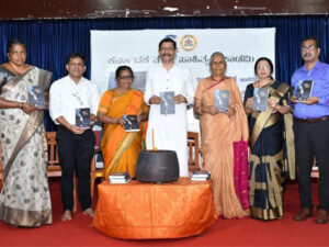 ಡಾ| ಇಂದಿರಾ ಹೆಗ್ಡೆಯವರ ‘ಬಾರಗೆರೆ ಬರಂಬು ತುಳುವೆರೆ ಪುಂಚ ನಾಡೊಂದು’ ಪುಸ್ತಕ ಬಿಡುಗಡೆ