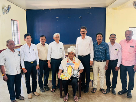 ಪುತ್ತೂರು ಕೋ ಆಪರೇಟಿವ್ ಟೌನ್ ಬ್ಯಾಂಕ್ : ಕ್ಯಾಂಪ್ಕೊ ಅಧ್ಯಕ್ಷ ಎಸ್.ಆರ್ ಸತೀಶ್ಚಂದ್ರರಿಗೆ ಅಭಿನಂದನೆ