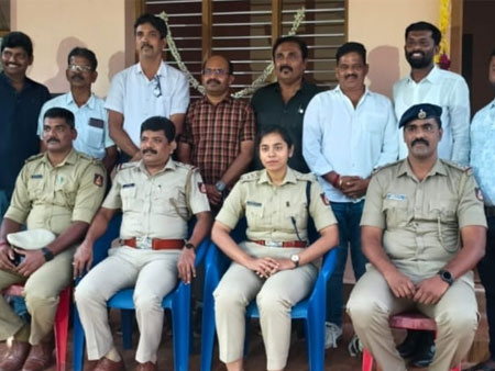 ರೋಟರಿ ಕ್ಲಬ್ ಕಾರ್ಕಳ : ತನಿಖಾ ಠಾಣೆಗೆ ‘ಟೈಲ್ಸ್’ ಅಳವಡಿಕೆ