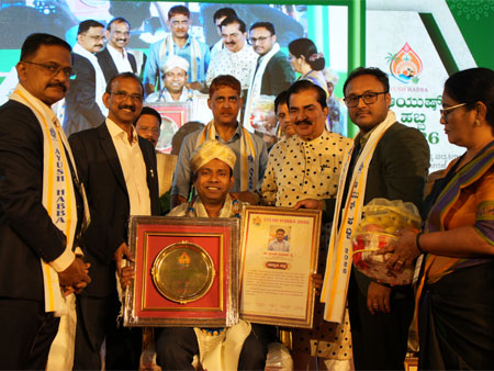 ಡಾ. ಪ್ರವೀಣ್ ಕುಮಾರ್ ರೈಯವರಿಗೆ ಪ್ರತಿಷ್ಠಿತ ‘ಆಯುಷ್ ಯುವಶ್ರೀ ಪ್ರಶಸ್ತಿ’ ಪ್ರಧಾನ