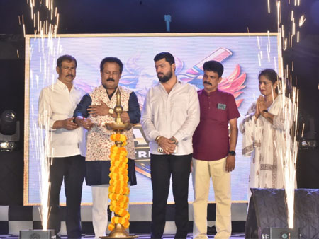 ‘ಸುರತ್ಕಲ್ ಬಂಟ್ಸ್ ಕ್ರಿಕೆಟ್ ಲೀಗ್’ ಜೆರ್ಸಿ, ಟ್ರೋಫಿ ಅನಾವರಣ : ಯುವಕರು ಸಮಾಜಕ್ಕೆ ಮಾದರಿಯಾಗಬೇಕು – ಐಕಳ ಹರೀಶ್ ಶೆಟ್ಟಿ