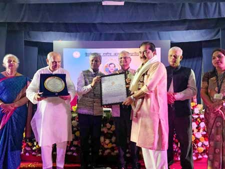 ಡಾ. ಎಂ ಮೋಹನ್ ಆಳ್ವರಿಗೆ ‘ಫೆಲೋ ಆಫ್ ರಾಷ್ಟ್ರೀಯ ಆಯುರ್ವೇದ ವಿದ್ಯಾಪೀಠ’ ಗೌರವ