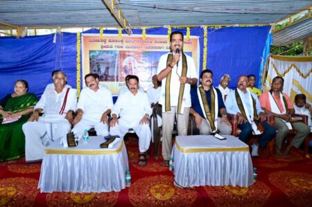 ಅಮ್ಮನ ನೆನಪಿಗಾಗಿ ಬಡ ಕುಟುಂಬಕ್ಕೆ ಮನೆ ನಿರ್ಮಿಸಿಕೊಟ್ಟ ಉಮೇಶ್ ಶೆಟ್ಟಿ ಶೆಡ್ಡೆ ಸೋದರರು
