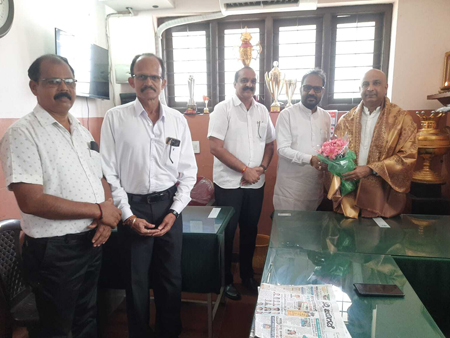 ಬಂಟರ ಸಂಘ ಪುತ್ತೂರು : ನ್ಯಾಯಮೂರ್ತಿ ವಿಶ್ವಜಿತ್ ಶೆಟ್ಟಿಯವರಿಗೆ ಸನ್ಮಾನ
